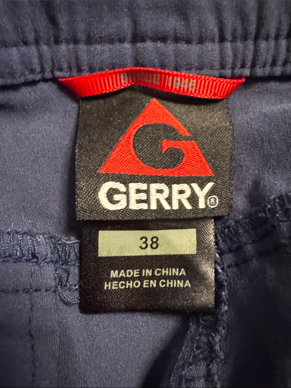 Gerry Weber Men's Dark Navy Hybrid Cargo Shorts - Picture 4 of 5